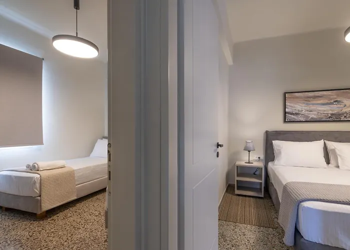Two Bedroom Athena Apartment Argostoli (Kefalonia)