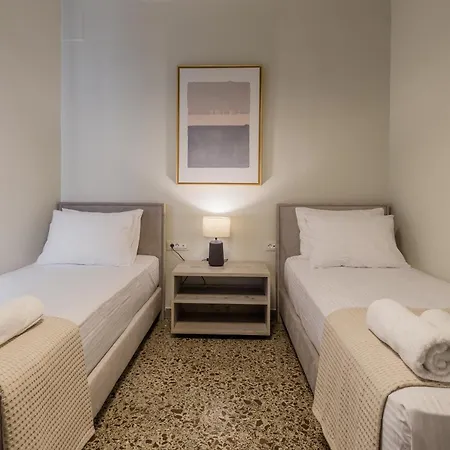 アパート Two Bedroom Athena